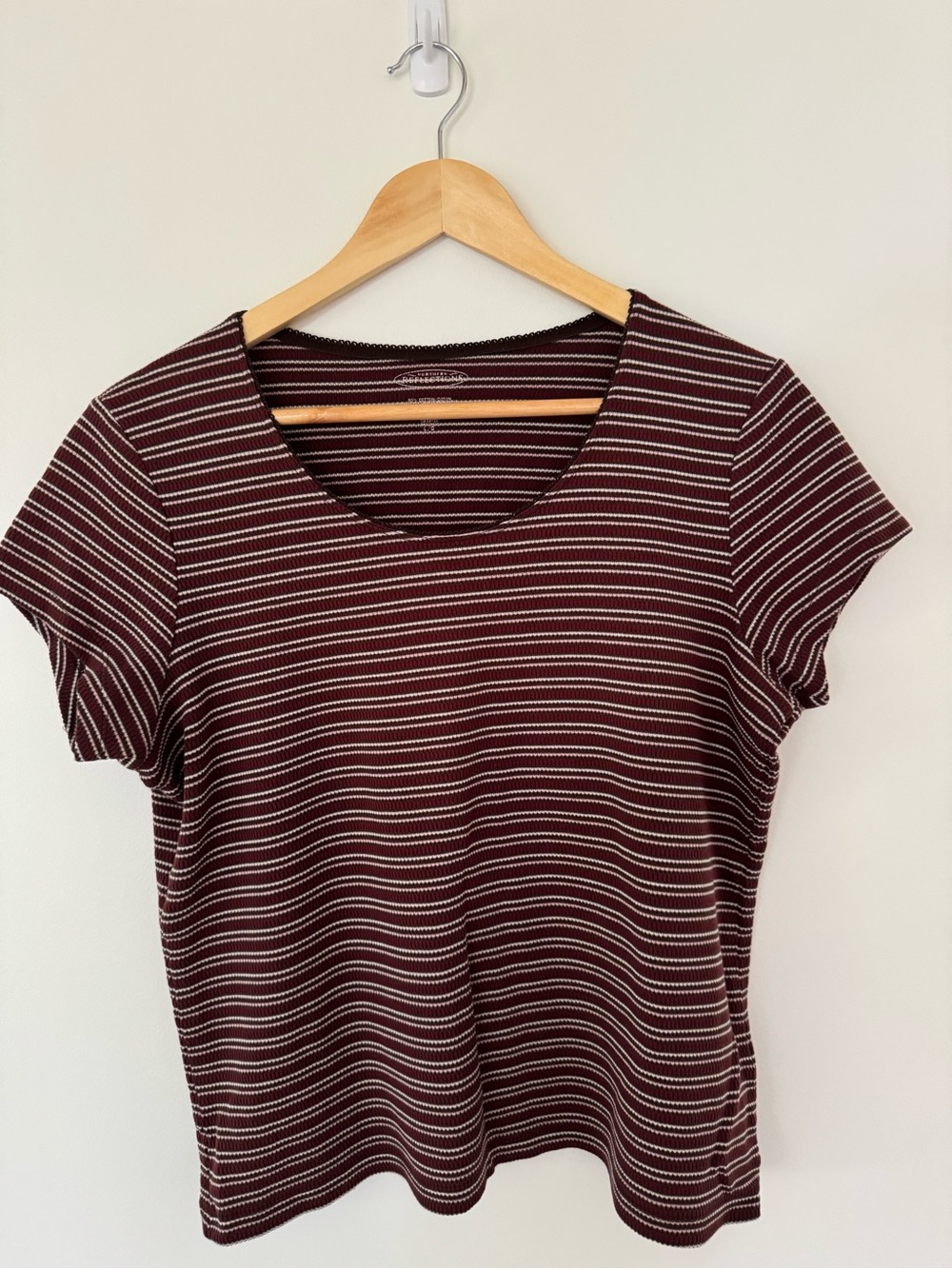 Women's Burgundy Stripe Short-Sleeve Tee